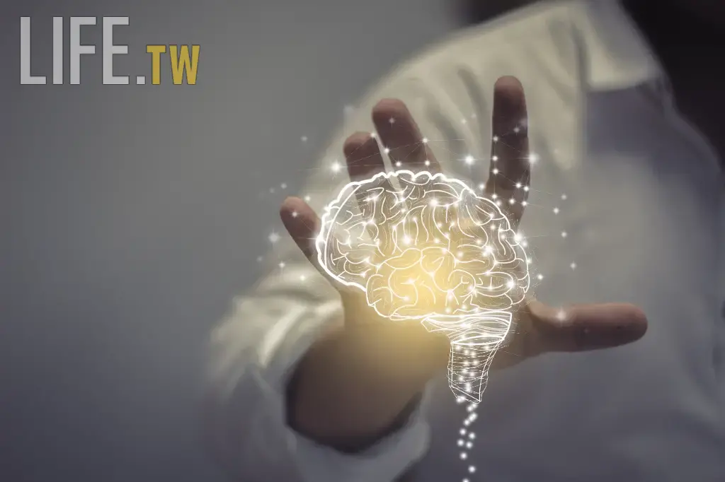 衛福部公布「阿茲海默型患者」女性高達男性兩倍！推測與女性荷爾蒙有關　一招延緩＆預防失智症