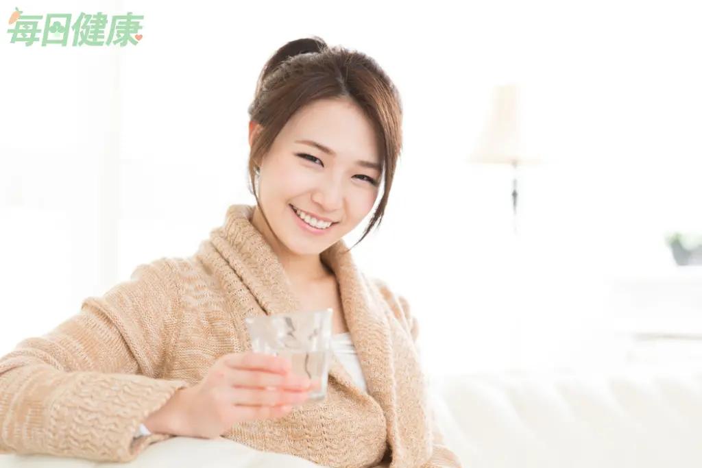 早上空腹喝水有8大好處！日本女性這麼做，不僅瘦還能預防疾病