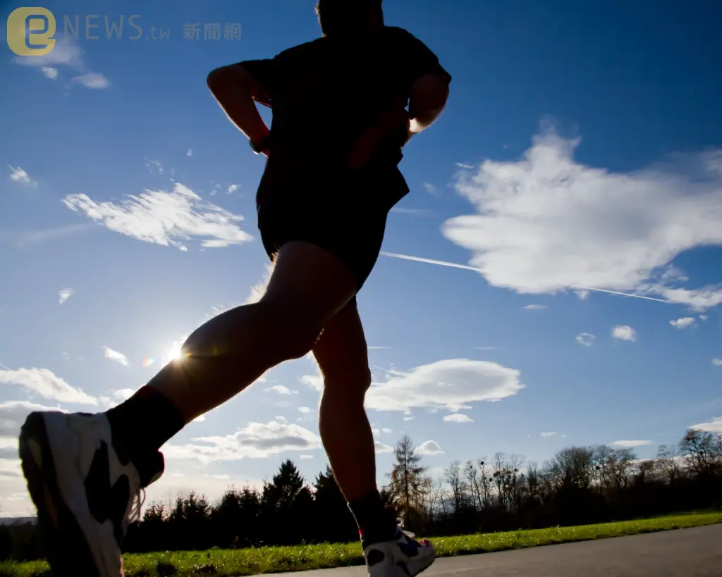 50歲男路跑突倒地！「心臟病變」險喪命　醫示警：運動前少做3事釀禍
